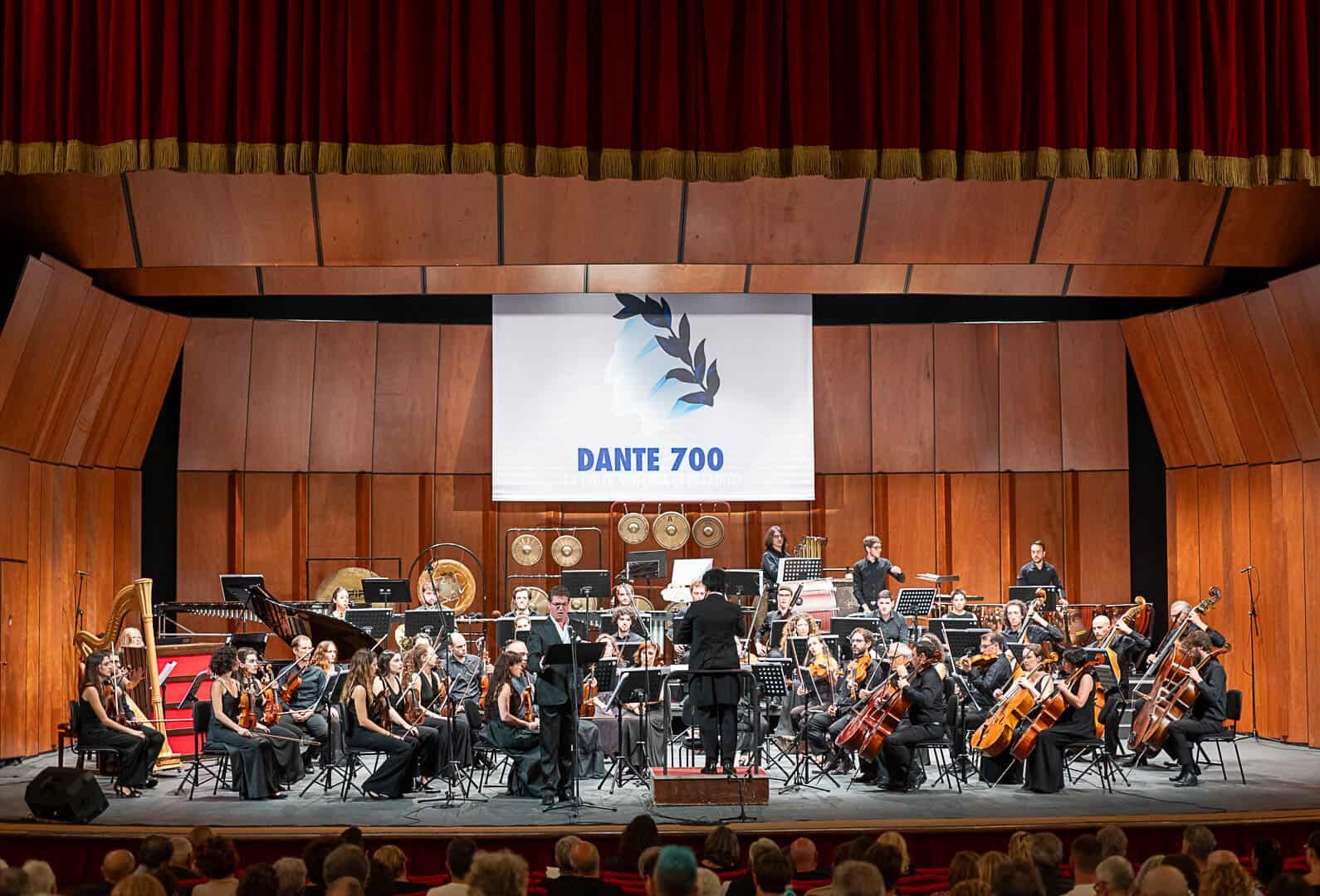 Presentation of the third edition of the International Symphony Composition Competition “Dante 700” at the Steinway & Sons Flagship Store in Milan